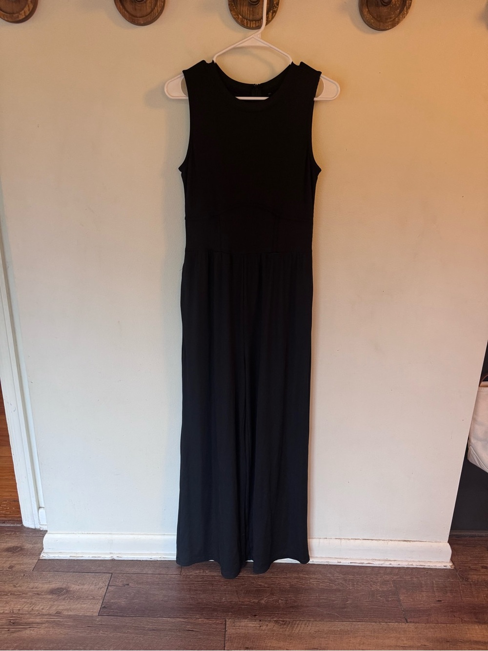 Black ribbed sleeveless wide leg jumpsuit size medium